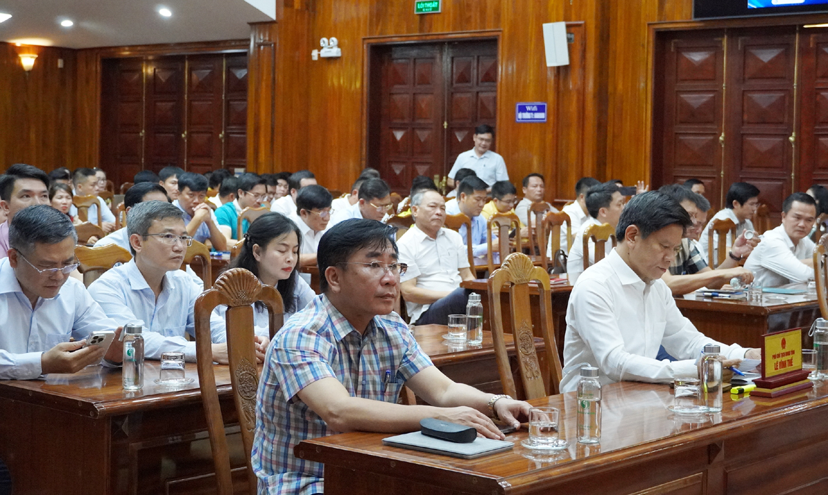 Các đại biểu tham dự Hội nghị.