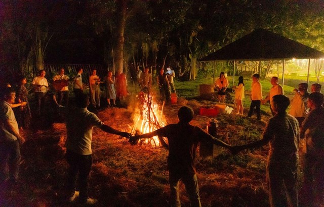 Hoạt động Đêm tiệc lửa trại