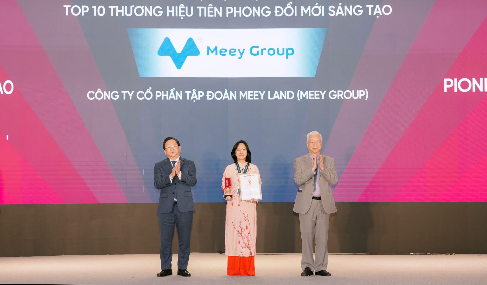 Meey Group vinh dự được ghi nhận trong Top 10 Thương hiệu Tiên phong Đổi mới sáng tạo. Ảnh: Meey Group