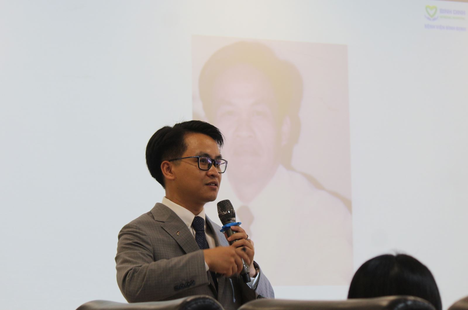 Thạc sĩ, Bác sĩ Nguyễn Văn Công – Nhà sáng lập Wellbeing, chia sẻ thông tin.