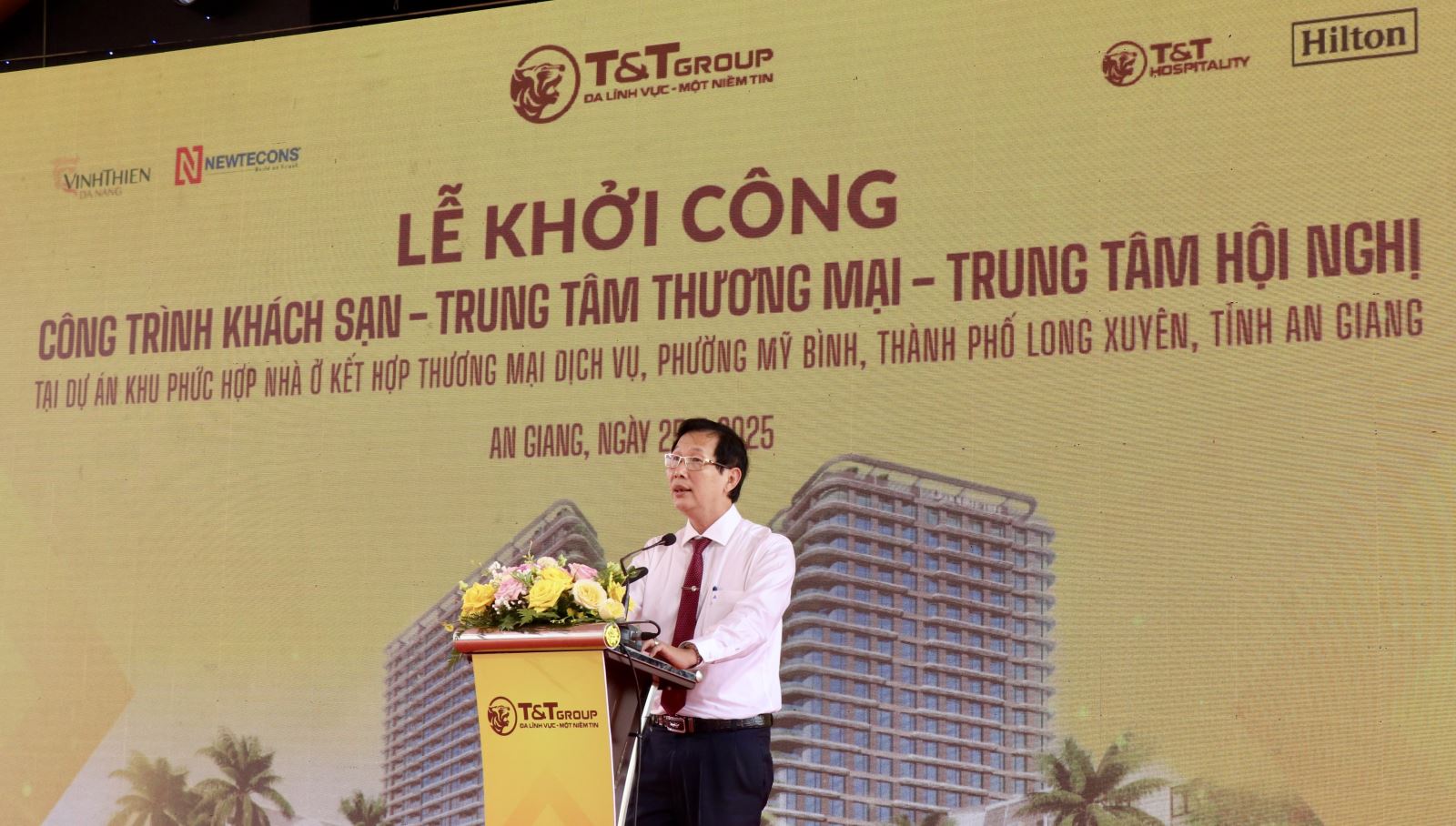 Ông Lê Văn Phước, Phó Chủ tịch Thường trực UBND tỉnh An Giang phát biểu tại buổi lễ