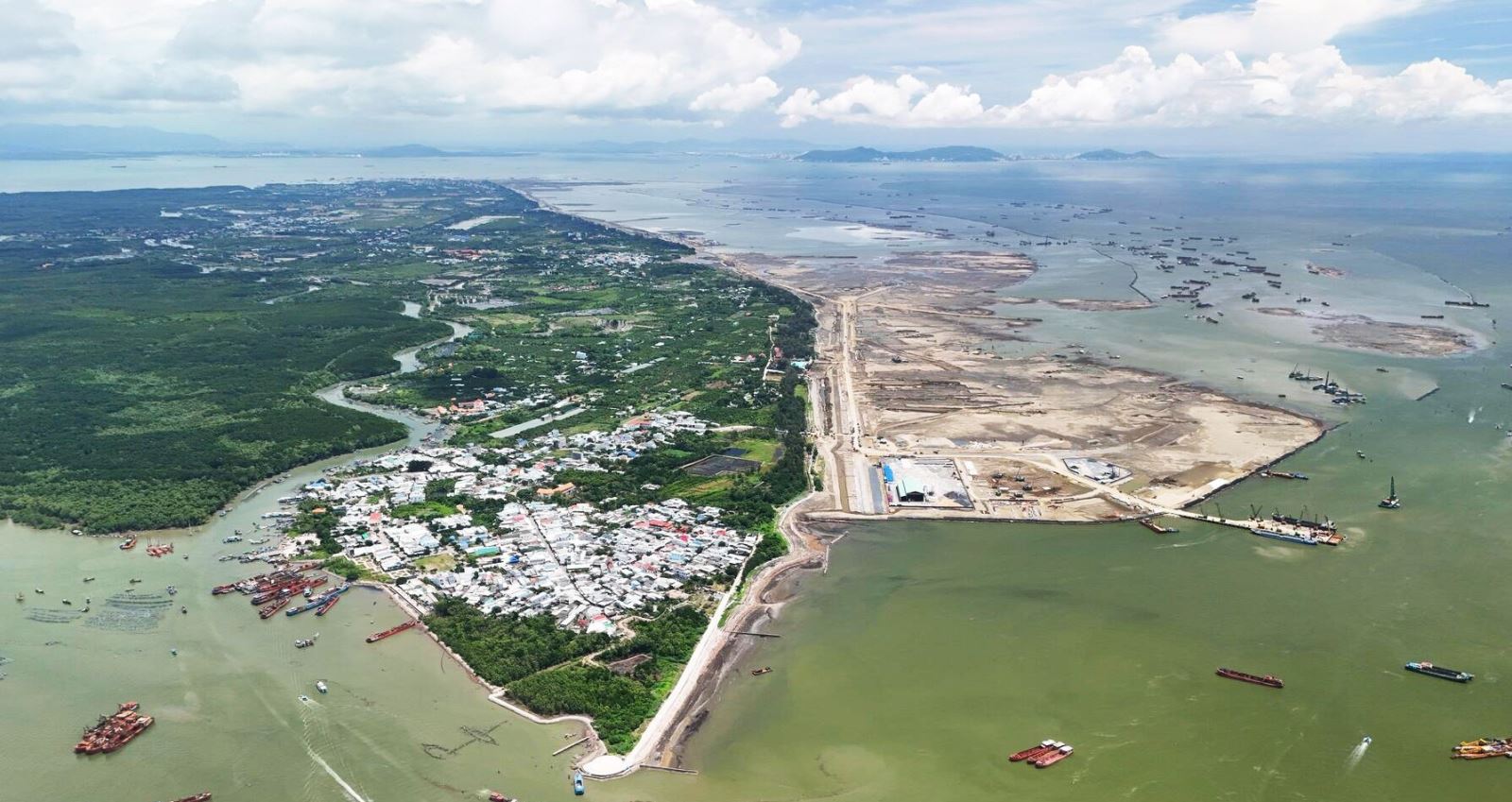 - Ảnh minh họa: Khu đô thị lấn biển Cần Giờ với mục tiêu xanh hóa