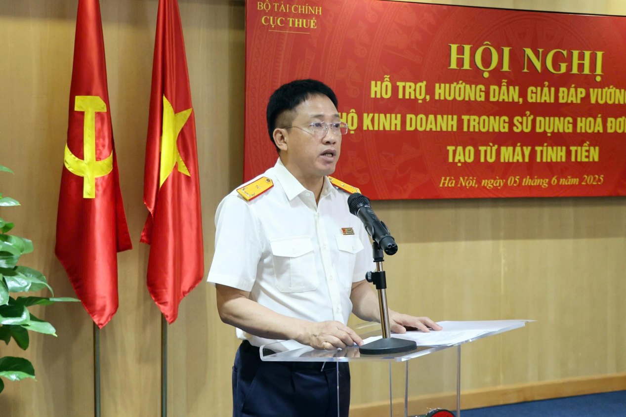 Ông Mai Sơn - Phó cục trưởng Cục Thuế khẳng định, cơ quan thuế và các  các đơn vị cung cấp dịch vụ sẽ hỗ trợ cho từng trường hợp HKD