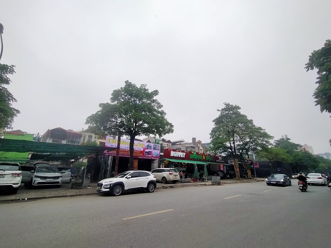 Dọc tuyến đường Nguyễn Cảnh Dị xuất hiện một số công trình xây dựng với quy mô lớn 