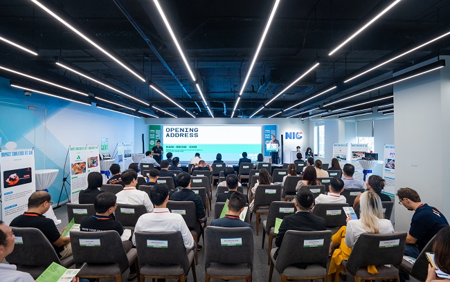 Chương trình nhận được100 ý tưởng tuyệt vời cho các hành động “xanh” và “số hoá” từ các startup Việt