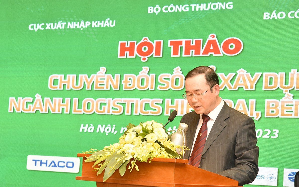 Ông Phan Văn Chinh – Cục Trưởng Cục Xuất nhập khẩu, Bộ Công Thương phát biểu tại Hội thảo ‘‘Chuyển đổi số để xây dựng ngành logistics hiện đại, bền vững’’ 