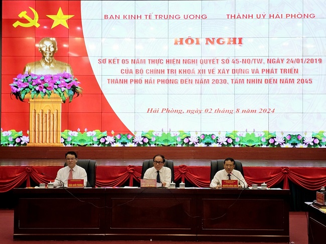 Hội nghị sơ kết 5 năm thực hiện Nghị quyết 45-NQ.TW ngày 24.1.2019 của Bộ Chính trị về Xây dựng và phát triển TP. Hải Phòng đến năm 2030, tầm nhìn đến năm 2045 (ảnh Internet)