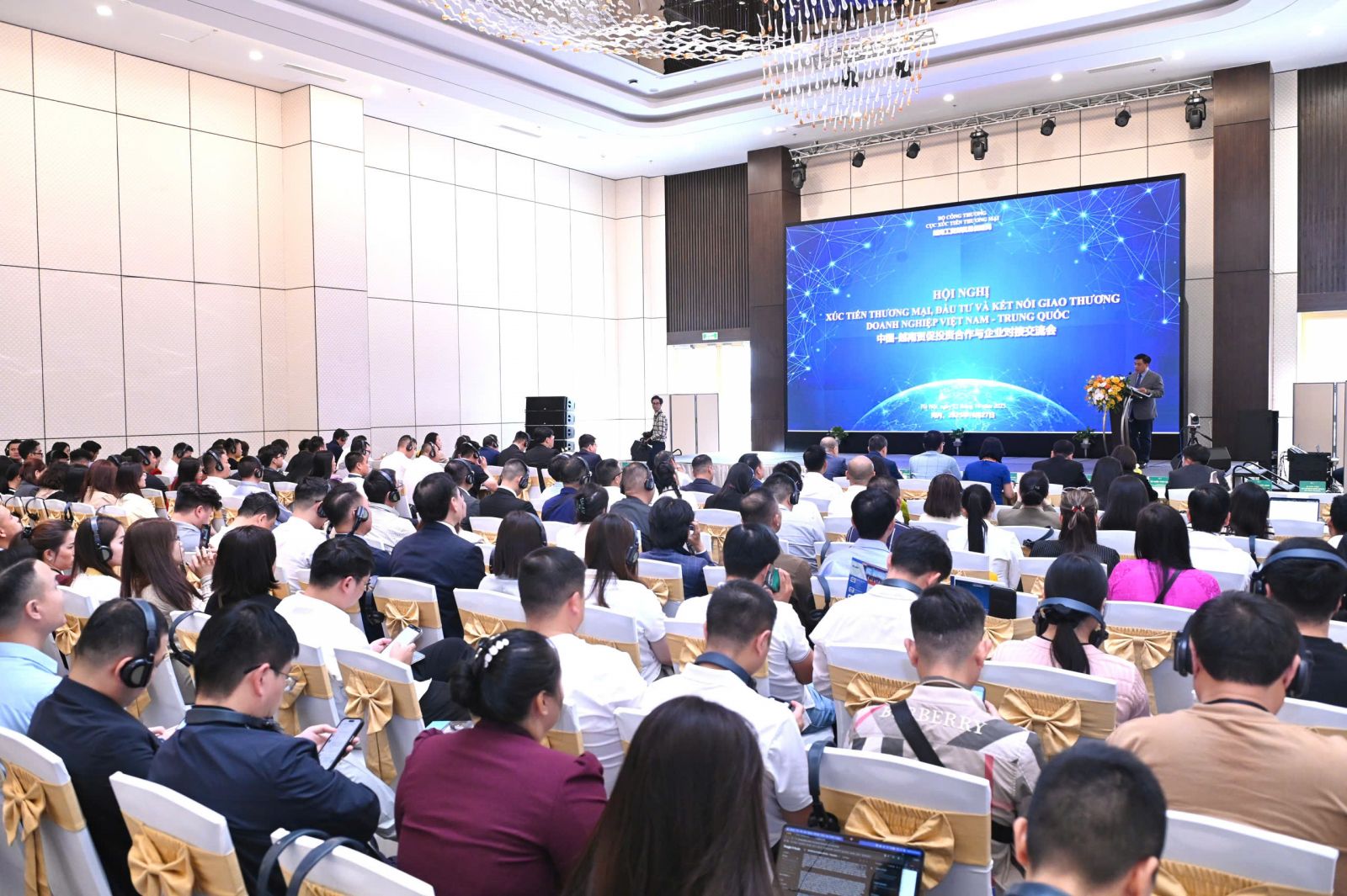 phát huy tính bổ trợ trong sản xuấ