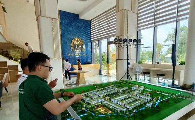 Thời gian qua, dự án Grand Park City được Nhân viên Công ty Cổ phần Green Real giới thiệu đến khách hàng.