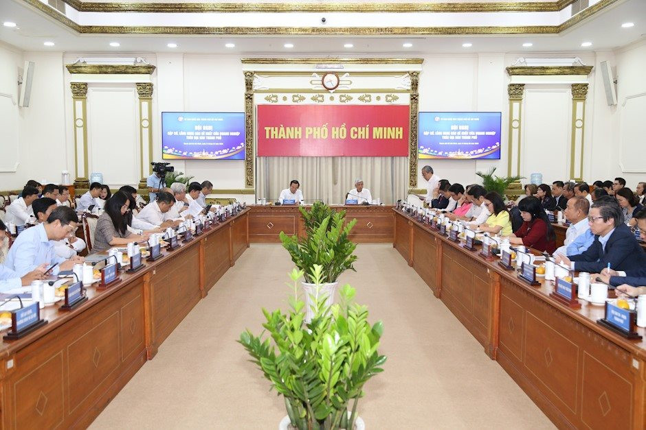 Toàn cảnh buổi làm việc