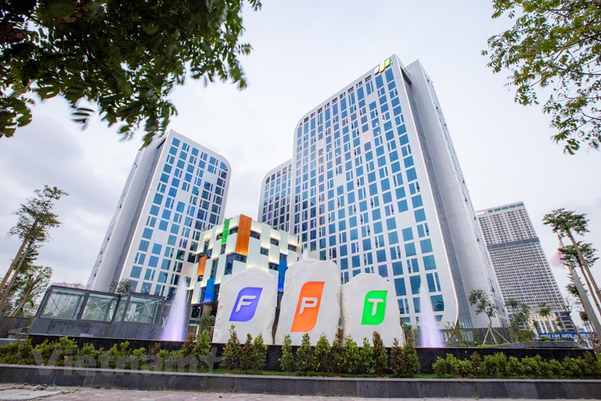 Theo thị giá hiện tại (19/9), LPBank sẽ chi hơn 9.800 tỷ đồng để mua 5% cổ phần FPT