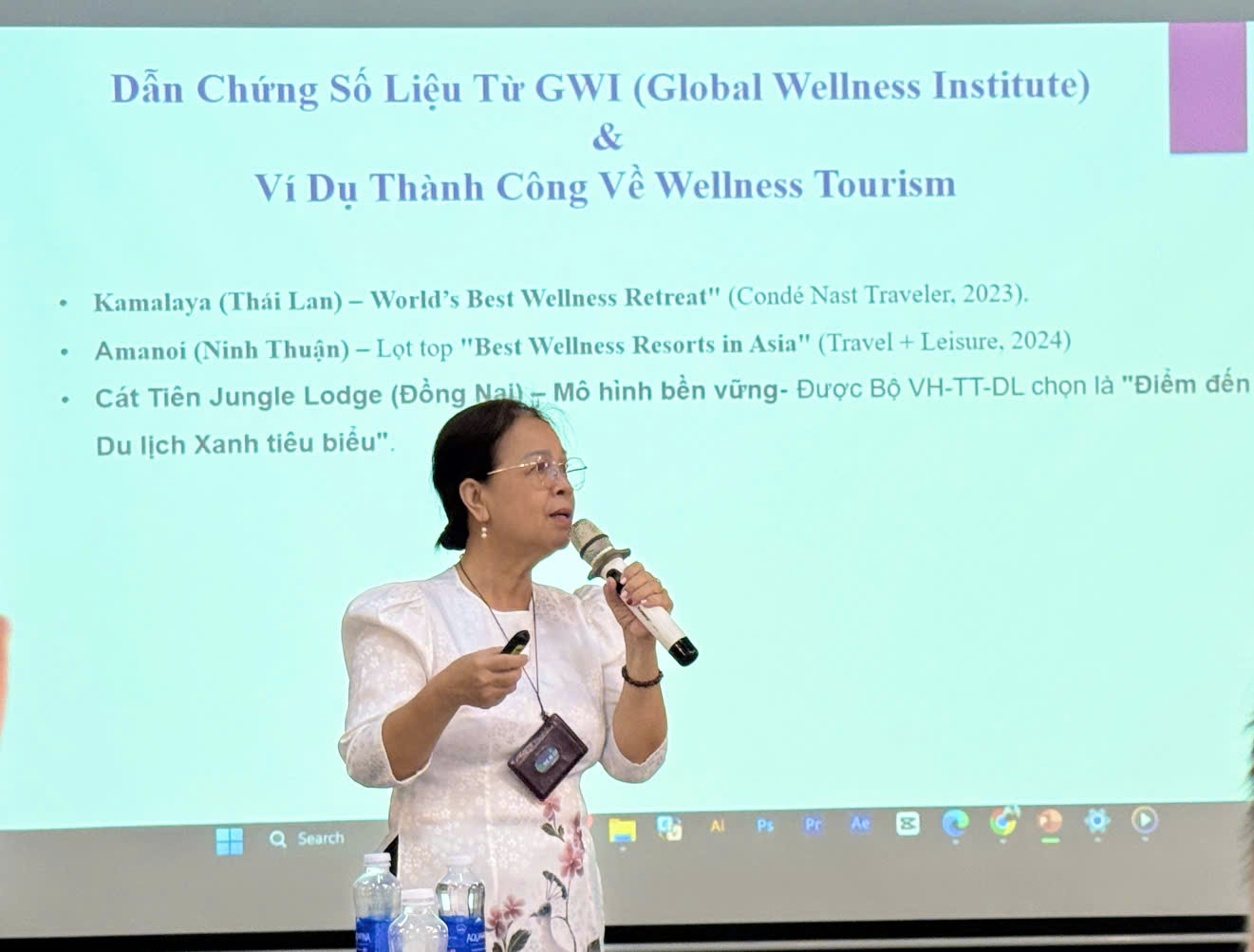 . Bà Dương Thị Ngọc Phương - CEO Công ty TNHH Thế Giới Hoang Dã và Sen Wellness thuật lại những câu chuyện hay về du lịch trải nghiệm, chữa lành.