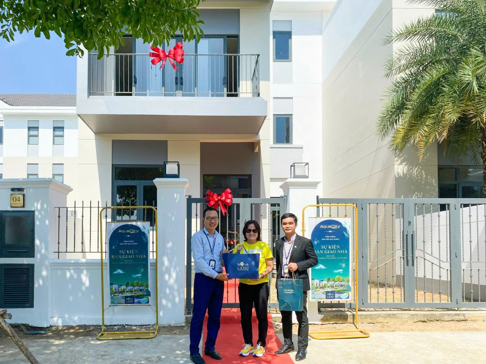 Novaland bàn giao nhà cho khách hàng tại dự án Aqua City