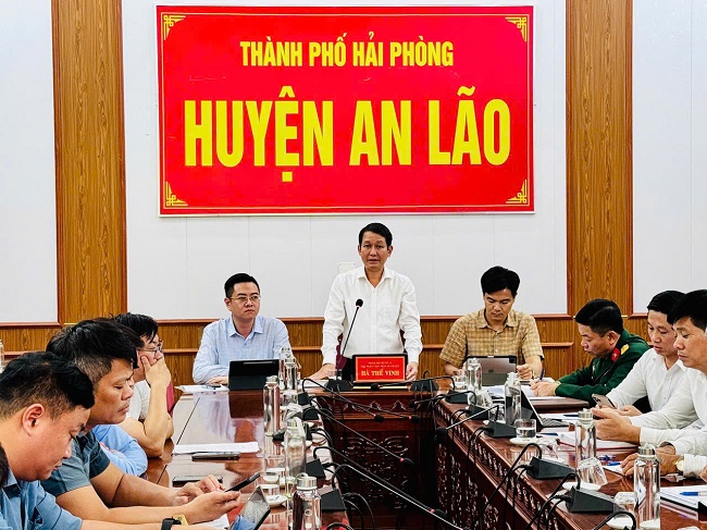 Chủ tịch UBND huyện An Lão Hà Thế Vinh chủ trì Hội nghị