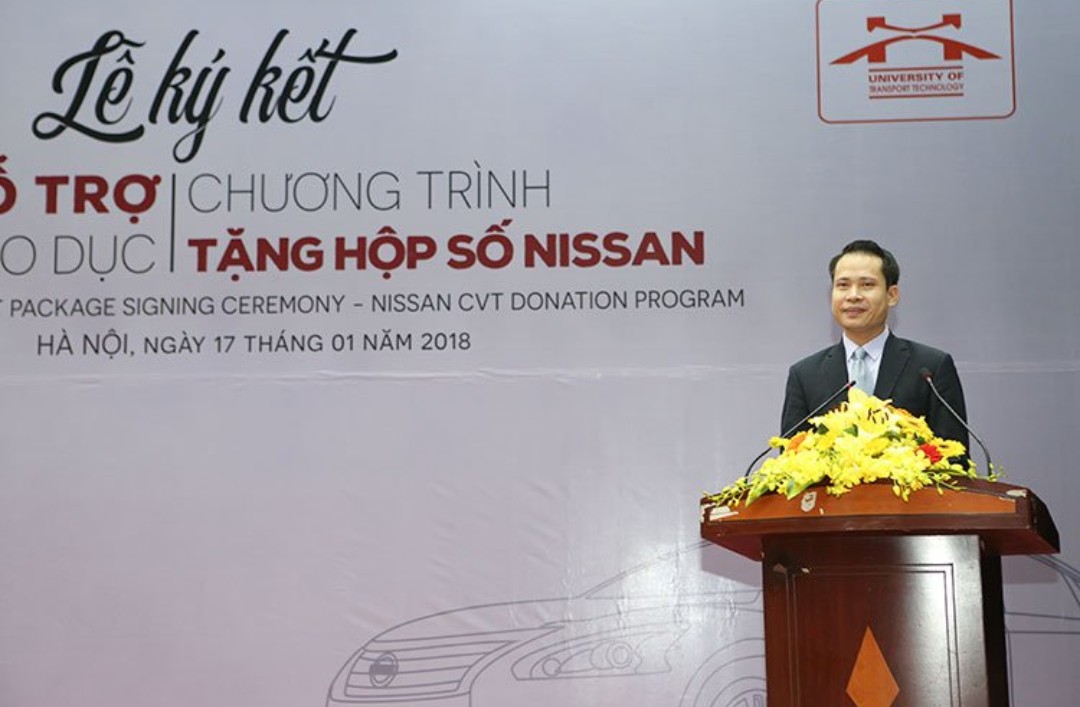 Ông Nguyễn Ngọc Thuyên – nguyên Phó Vụ trưởng Vụ Hợp tác quốc tế – Bộ GTVT đánh giá cao sự nỗ lực hết mình của HoclaiotoNET