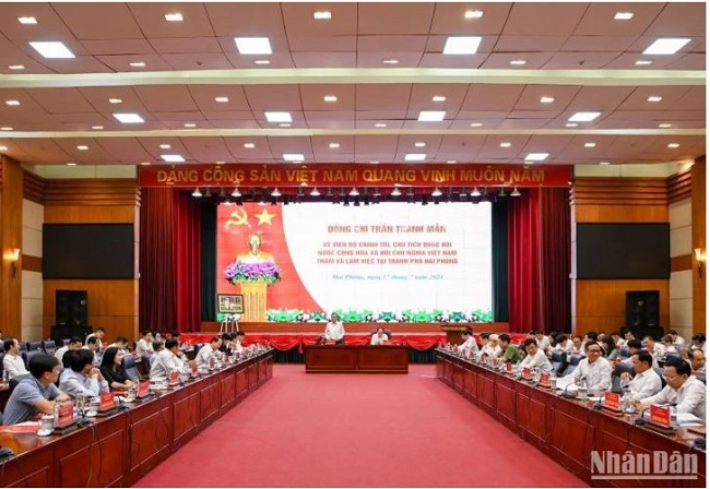 Quang cảnh buổi làm việc với Ban Chấp hành Đảng bộ thành phố Hải Phòng. (Ảnh Duy Linh - Báo Nhân Dân)