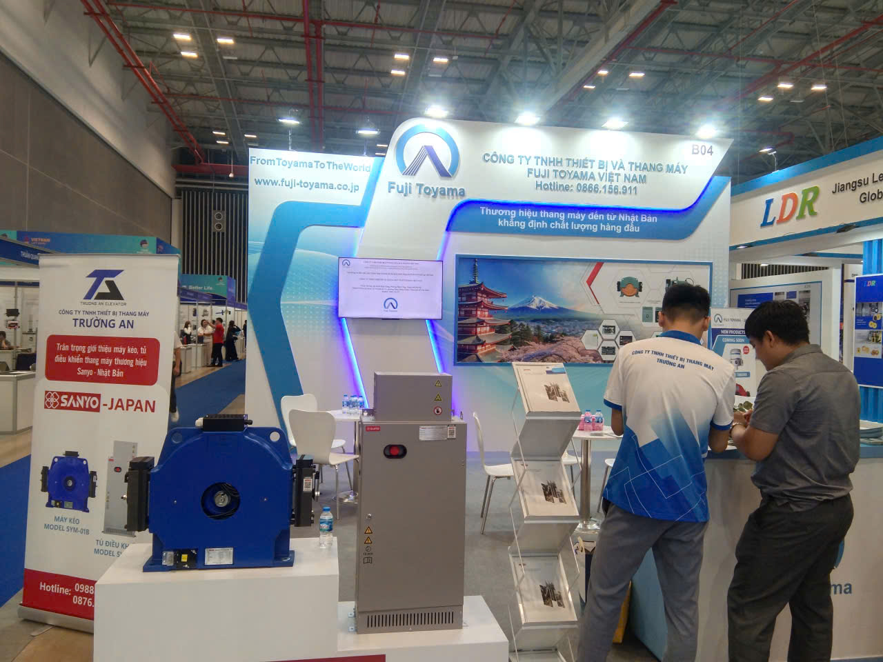 Triển lãm thang máy