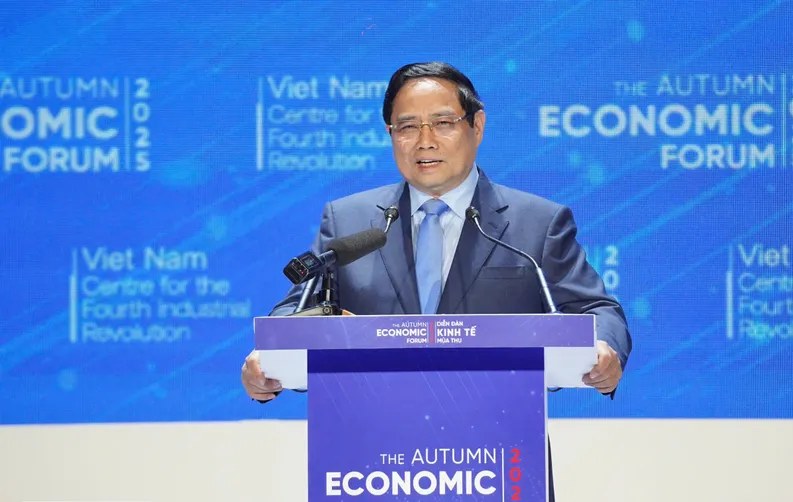 Thủ tướng nhấn mạnh: “Không một quốc gia nào có thể tự giải quyết các thách thức toàn cầu; không có quốc gia nào an toàn nếu quốc gia khác không an toàn. Chúng ta phải tăng cường đoàn kết, đề cao chủ nghĩa đa phương và hợp tác để xây dựng tương lai chung thịnh vượng