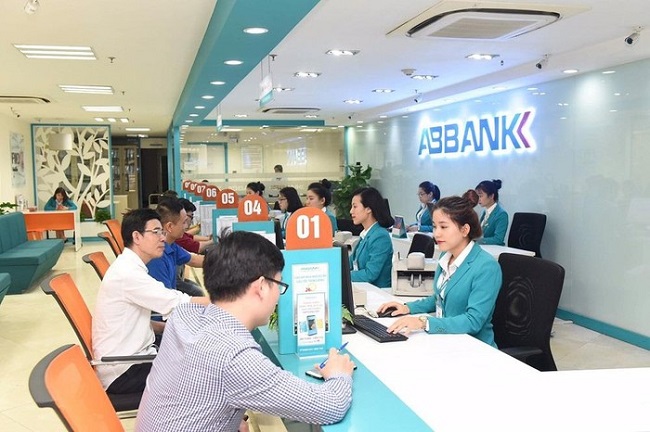 Nợ nghi ngờ của ABBank tăng vọt 
