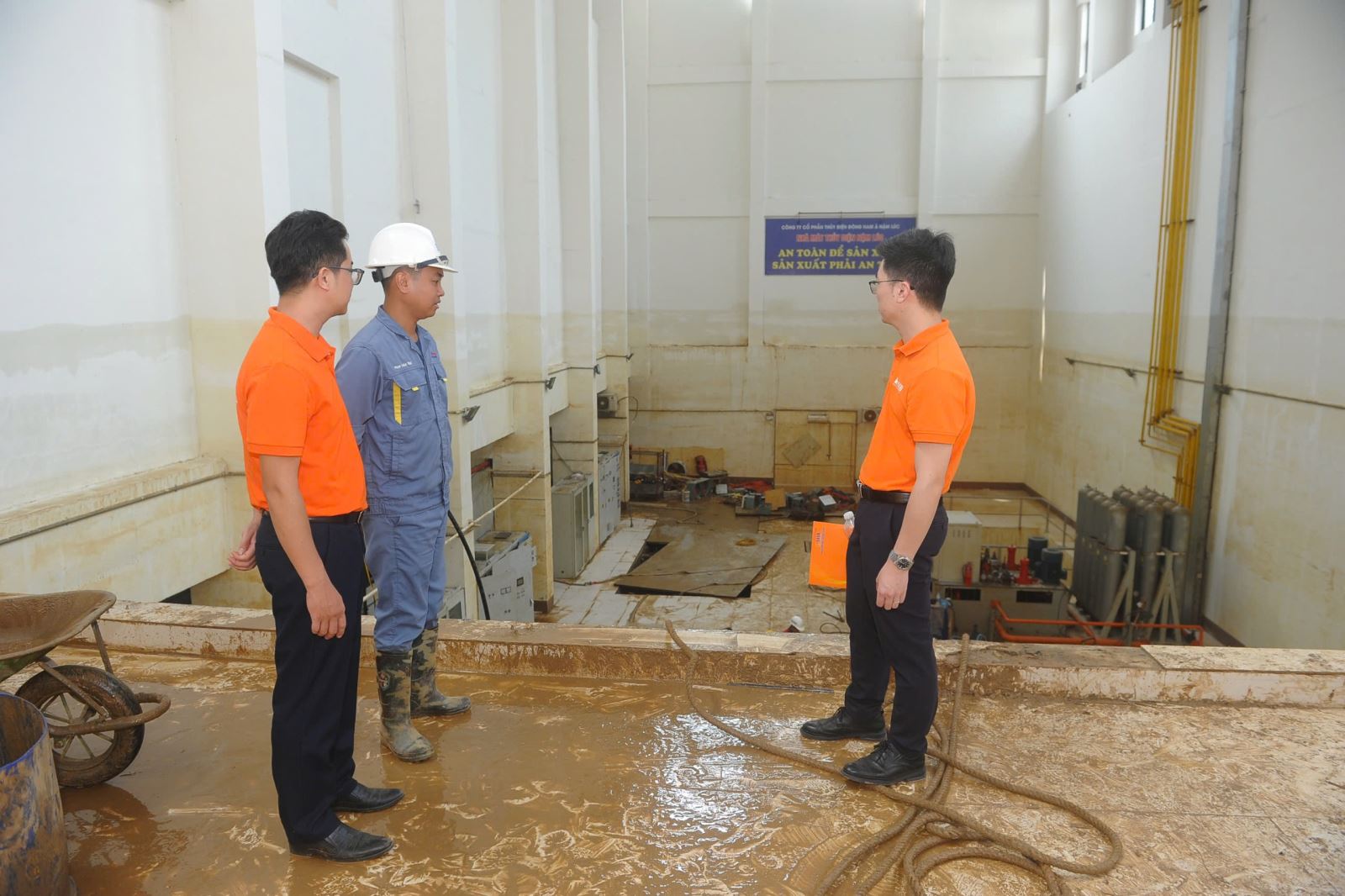 SHB luôn đồng hành cùng khách hàng vượt qua khó khăn đồng thời tích cực, chủ động thực hiện tốt trách nhiệm xã hội, lan tỏa giá trị tốt đẹp đến cộng đồng