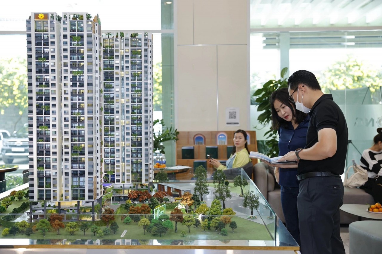 , giá chung cư bình dân Hà Nội tiệm mức 40 -45 triệu đồng/m2