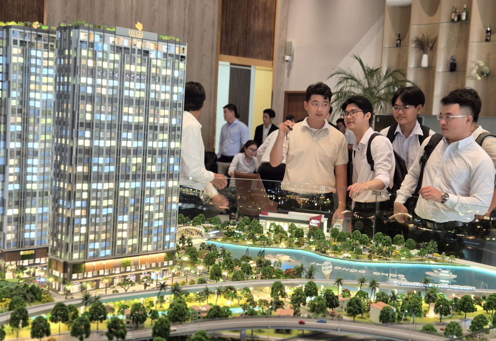 chung cư và nhà riêng đã trở thành hai phân khúc dẫn dắt, phản ánh rõ rệt sự trở lại của nhu cầu ở thật.