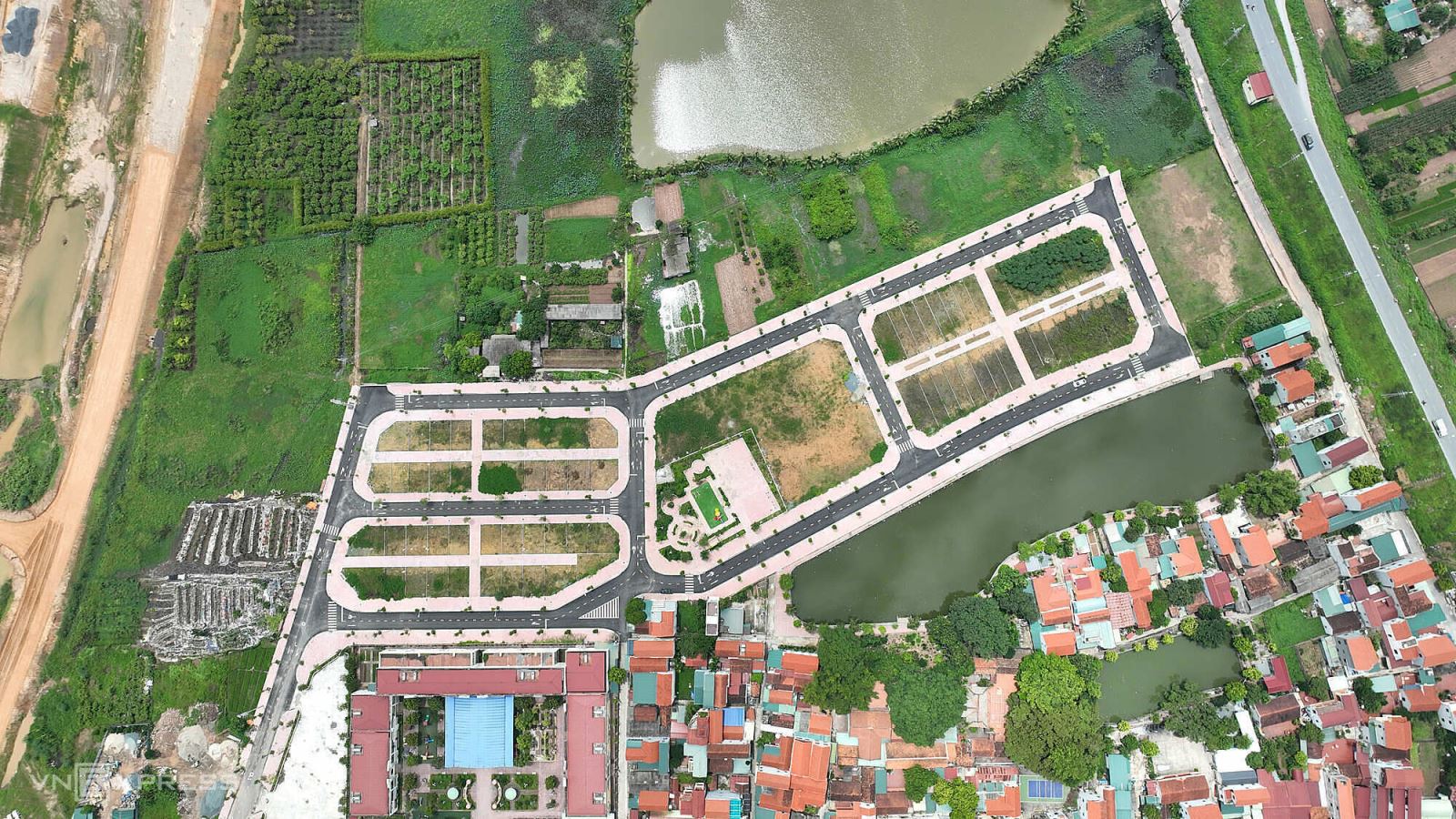 việc xây dựng bảng giá đất theo nguyên tắc thị trường không thể vội vàng hay cảm tính