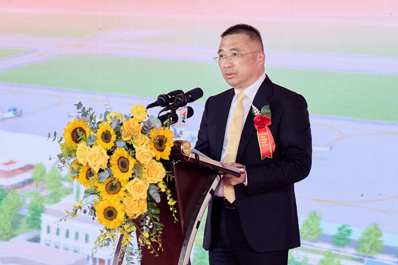 Ông Trần Minh Sơn - Phó Chủ tịch thường trực HĐQT Tập đoàn Sun Group.