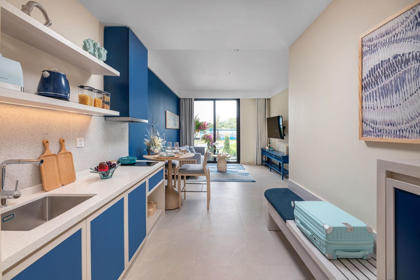 Căn hộ Blanca được bàn giao full nội thất theo tiêu chuẩn quốc tế, thiết kế bởi Ong&Ong (Singapore).