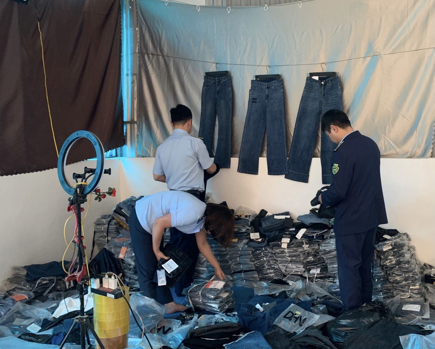 không gian mạng đang trở thành nơi trú ẩn lý tưởng cho các hành vi gian lận thương mại