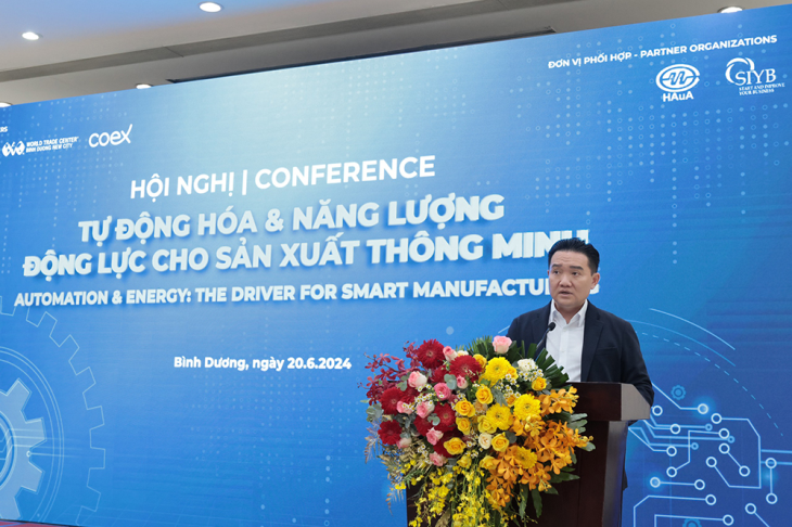 Ông Nguyễn Trường Thi, Phó Giám đốc Sở Công thương Bình Dương phát biểu tại hội thảo