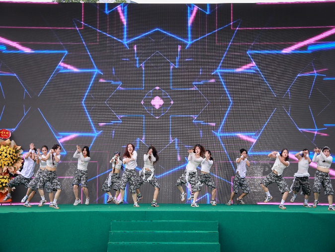 Các tiết mục của các đội chơi mang đến nhiều nhiều máu sắc truyền cảm hứng