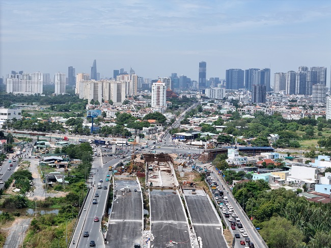 Toàn cảnh nút giao An Phú sắp thông xe một phần vào 30/4. 