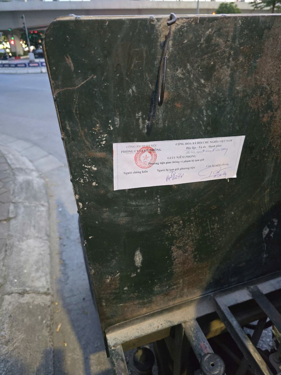 Niêm phong phương tiện vi phạm pháp luật