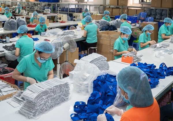 Xuất khẩu khẩu trang y tế tiếp tục tăng trở lại. Ảnh: Internet