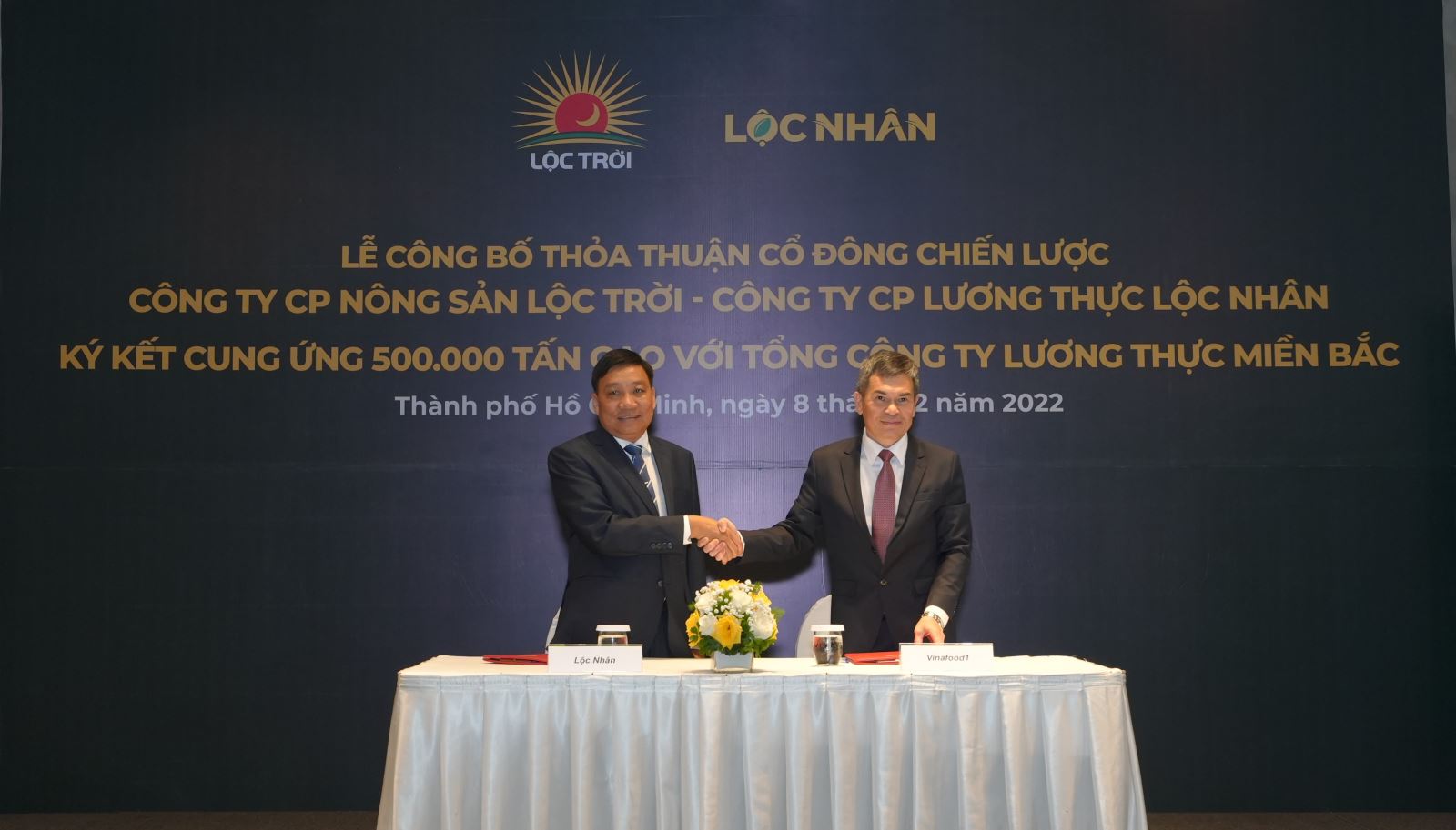 Công ty Cổ phần Lương thực Lộc Nhân (LNG) đã ký kết hợp đồng hợp tác cung ứng 500.000 tấn gạo cho Tổng công ty Lương thực miền Bắc (Vinafood1)