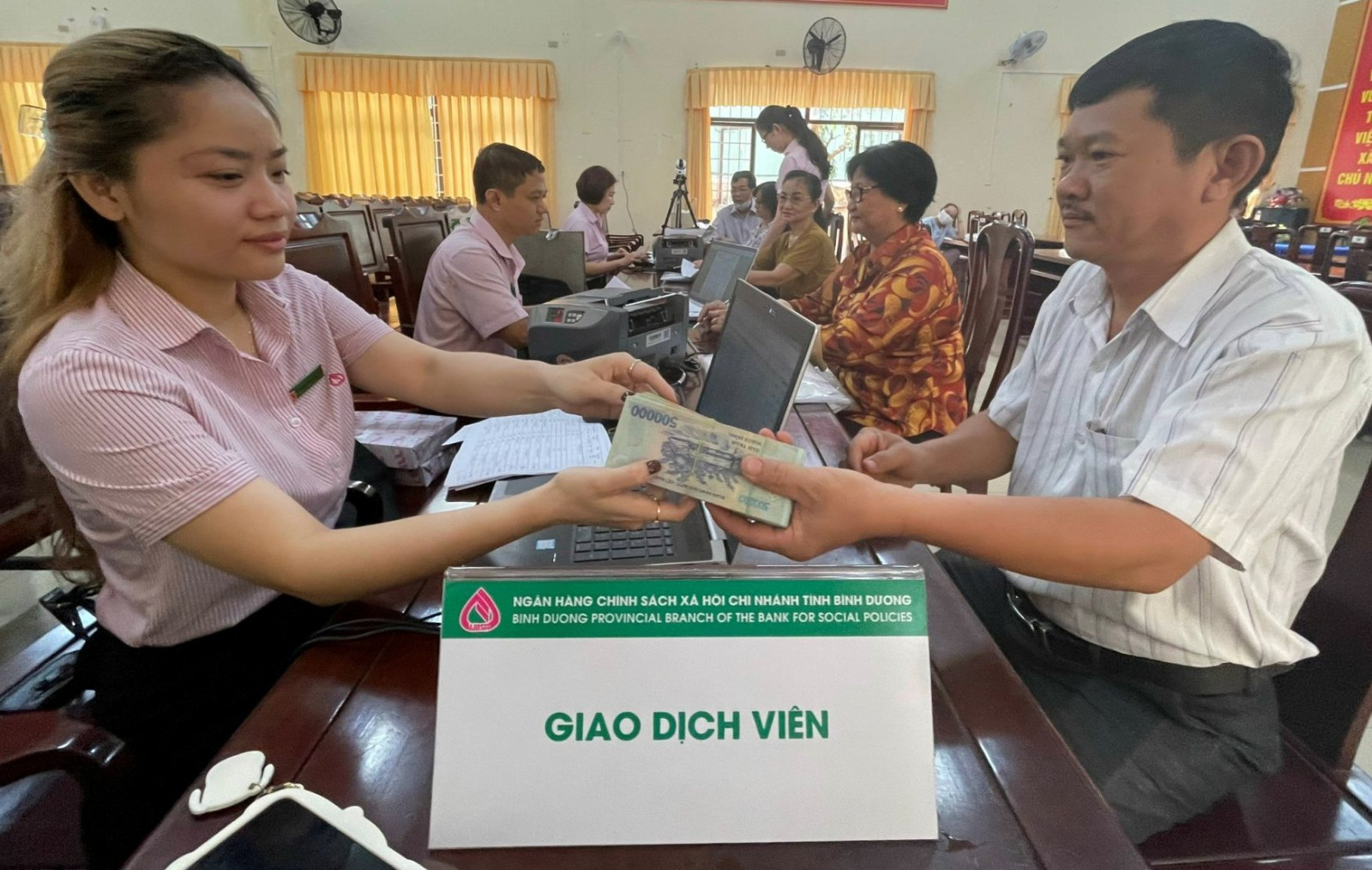 Tiếp cận nguồn vốn vay mua nhà ở xã hội