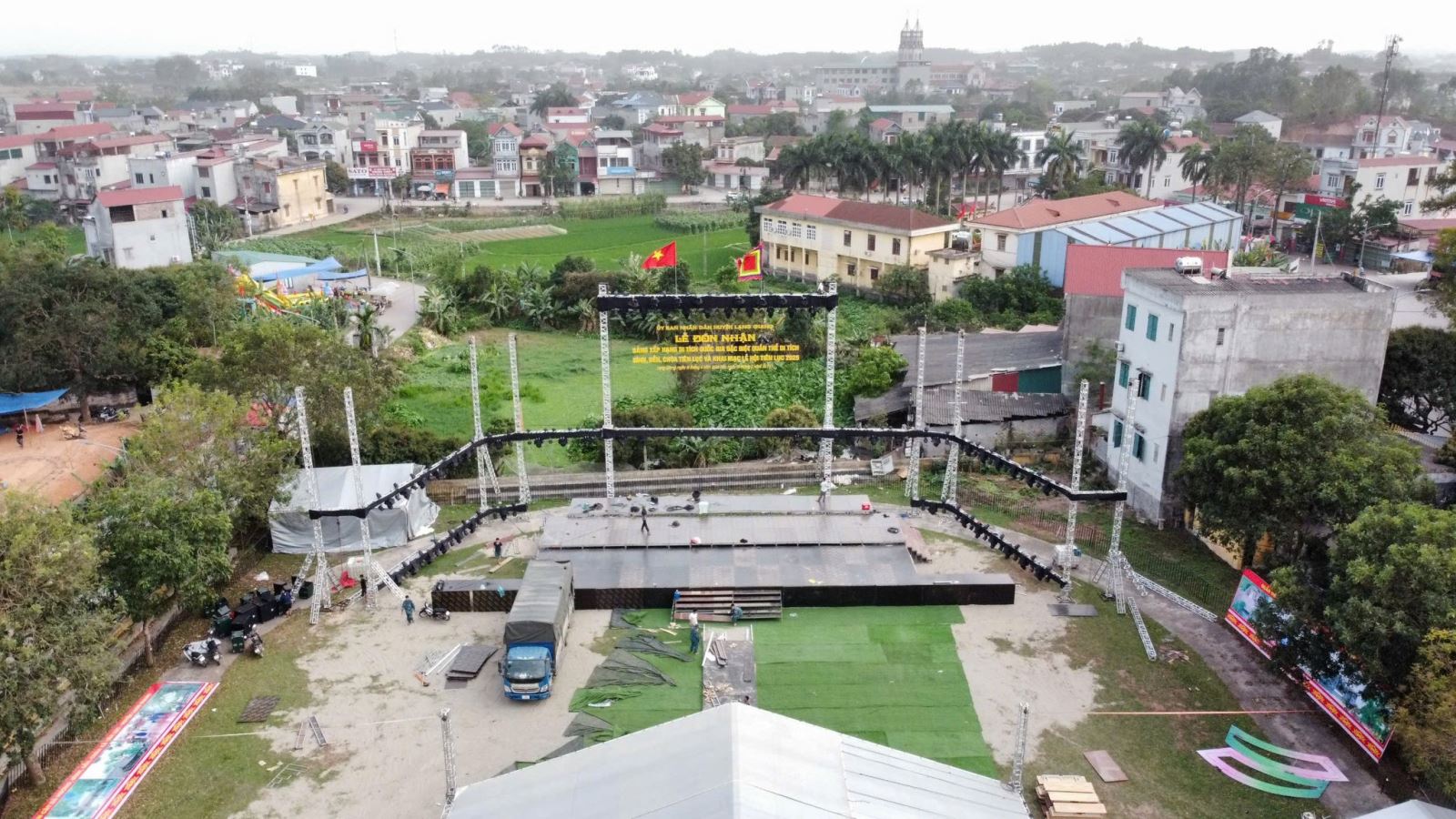 Công tác chuẩn bị cho Lễ đón nhận Bằng xếp hạng di tích quốc gia đặc biệt tại xã Tiên Lục đã cơ bản hoàn tất.