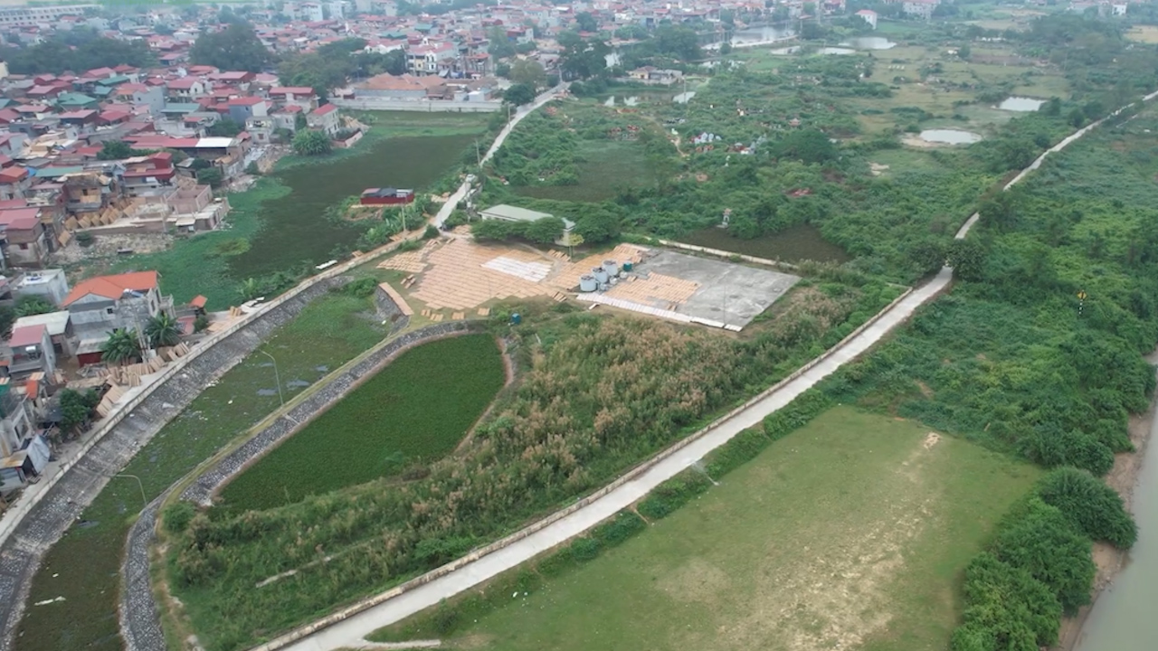 Làng Vân , thị xã Việt Yên, tỉnh Bắc Giang là làng nghề nấu rượu từ lâu đời...