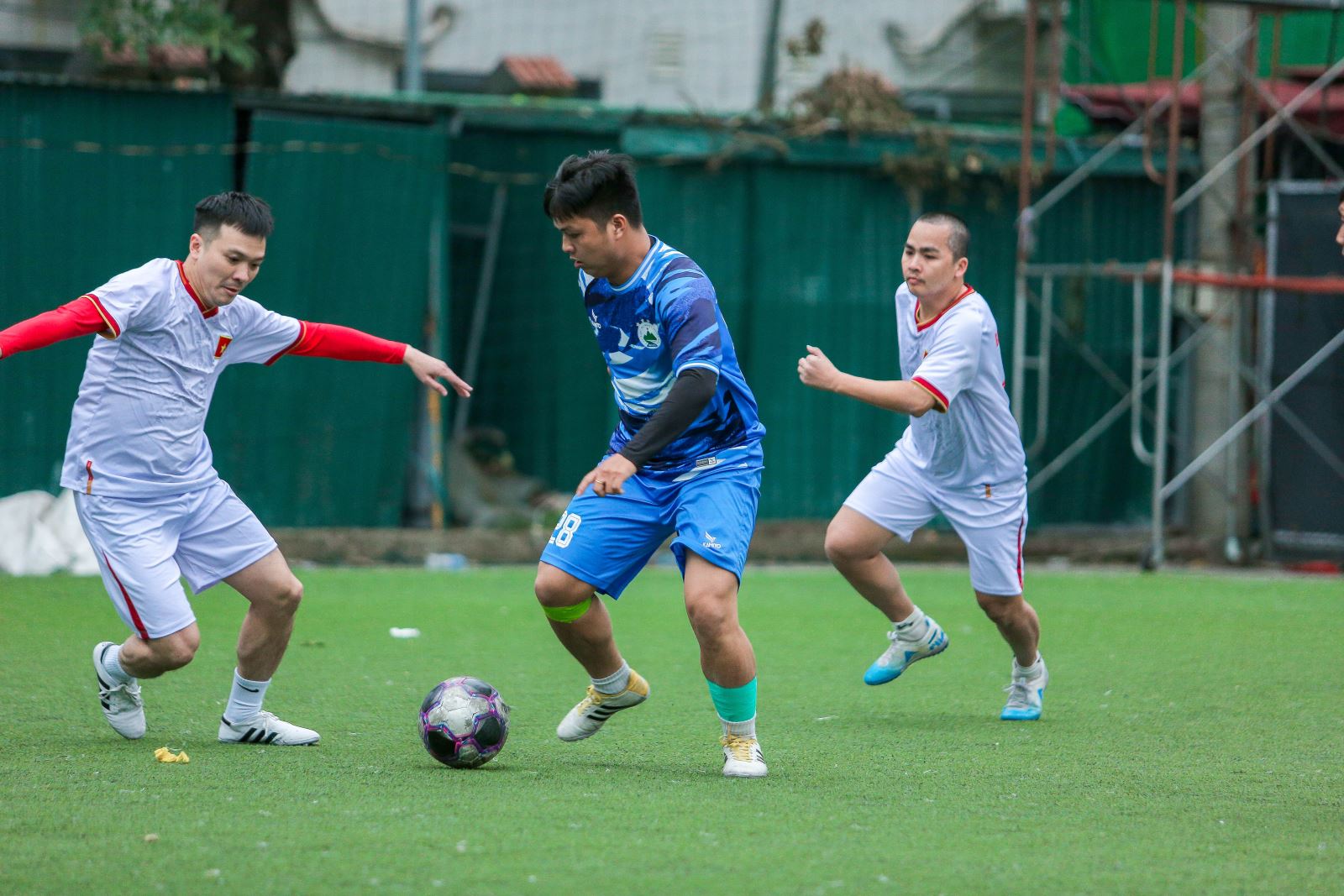 Trận đấu tranh cúp vàng giữa FC Báo chí Hà Tây và FC Báo chí Hải Dương.