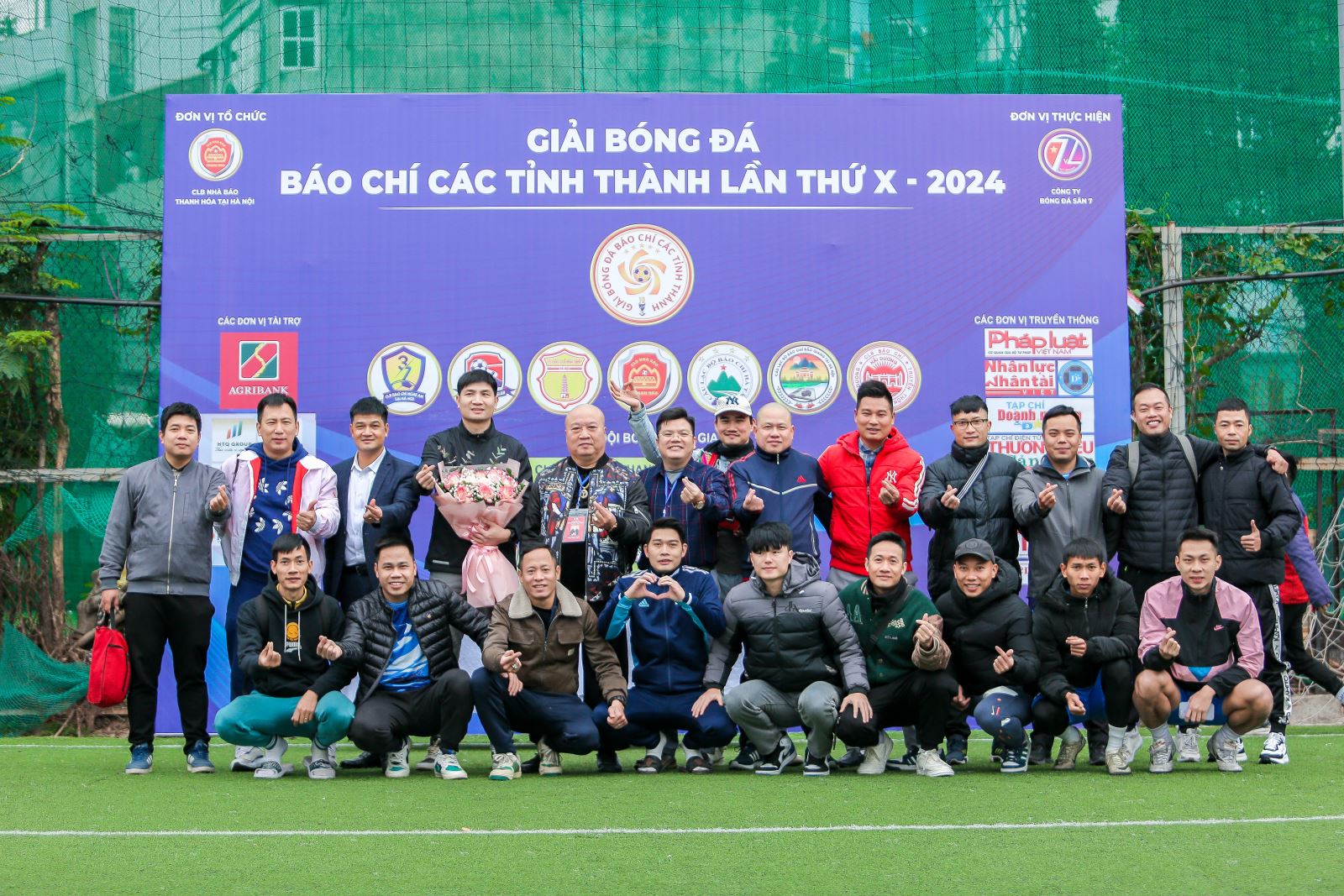 FC Báo chí Hà Tây.