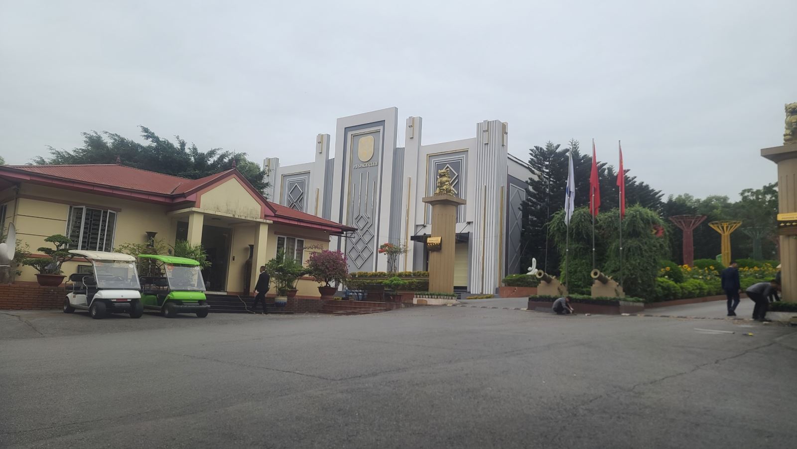 Công trình sai phạm được xây dựng trên đồi Pháo Thủ.