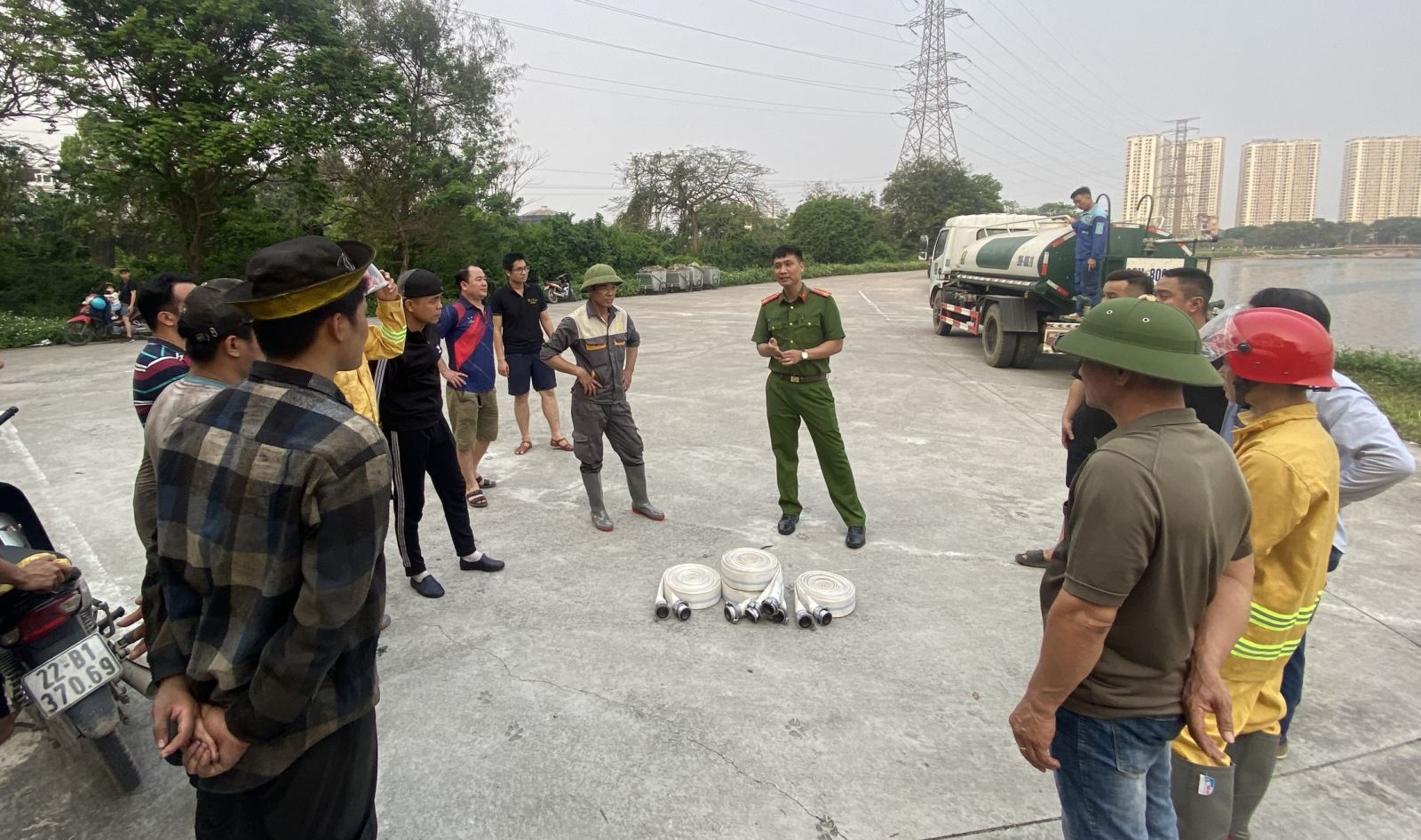 Công tác tập huấn phòng cháy chữa cháy cũng được nâng cao sau Chỉ thị 25/CT-TU của Thành ủy Hà Nội.