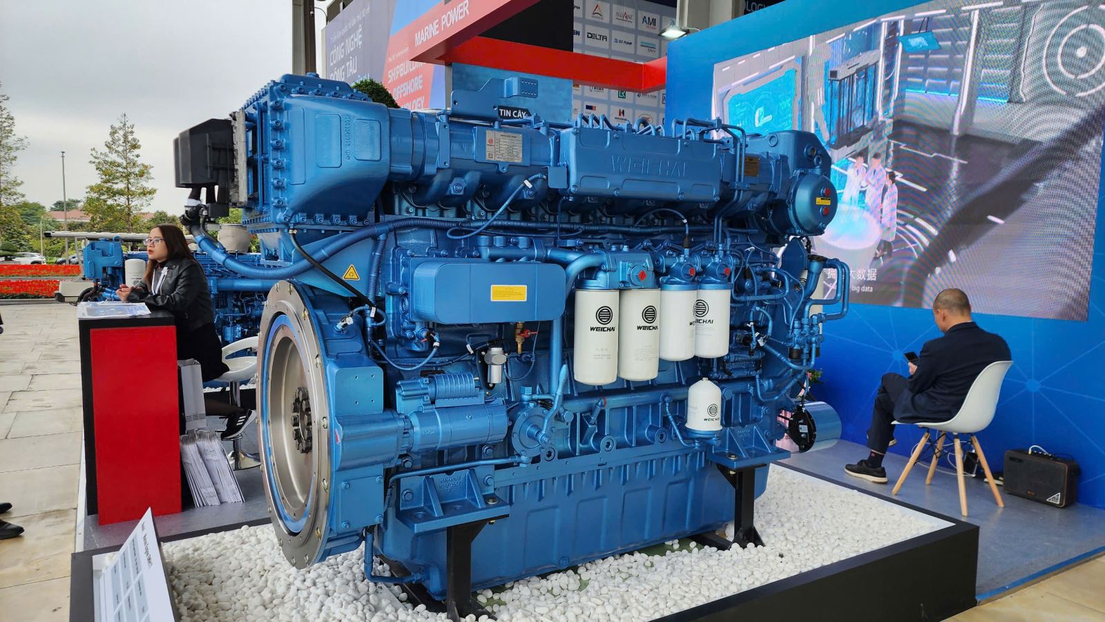 Nhiều máy móc, thiết bị, công nghệ được trưng bày tại triển lãm.