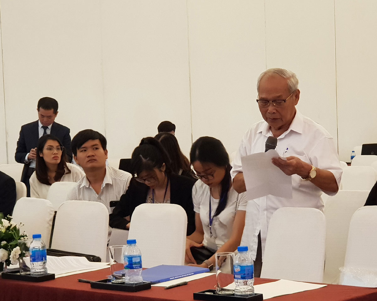 Khởi tố vụ án nhà Tư Hường, Chủ tịch NamABank từ nhiệm lo chuyện gia đình