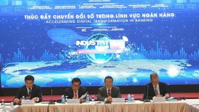 Ngan Hang Va Cuoc Dua Chuyen Doi So