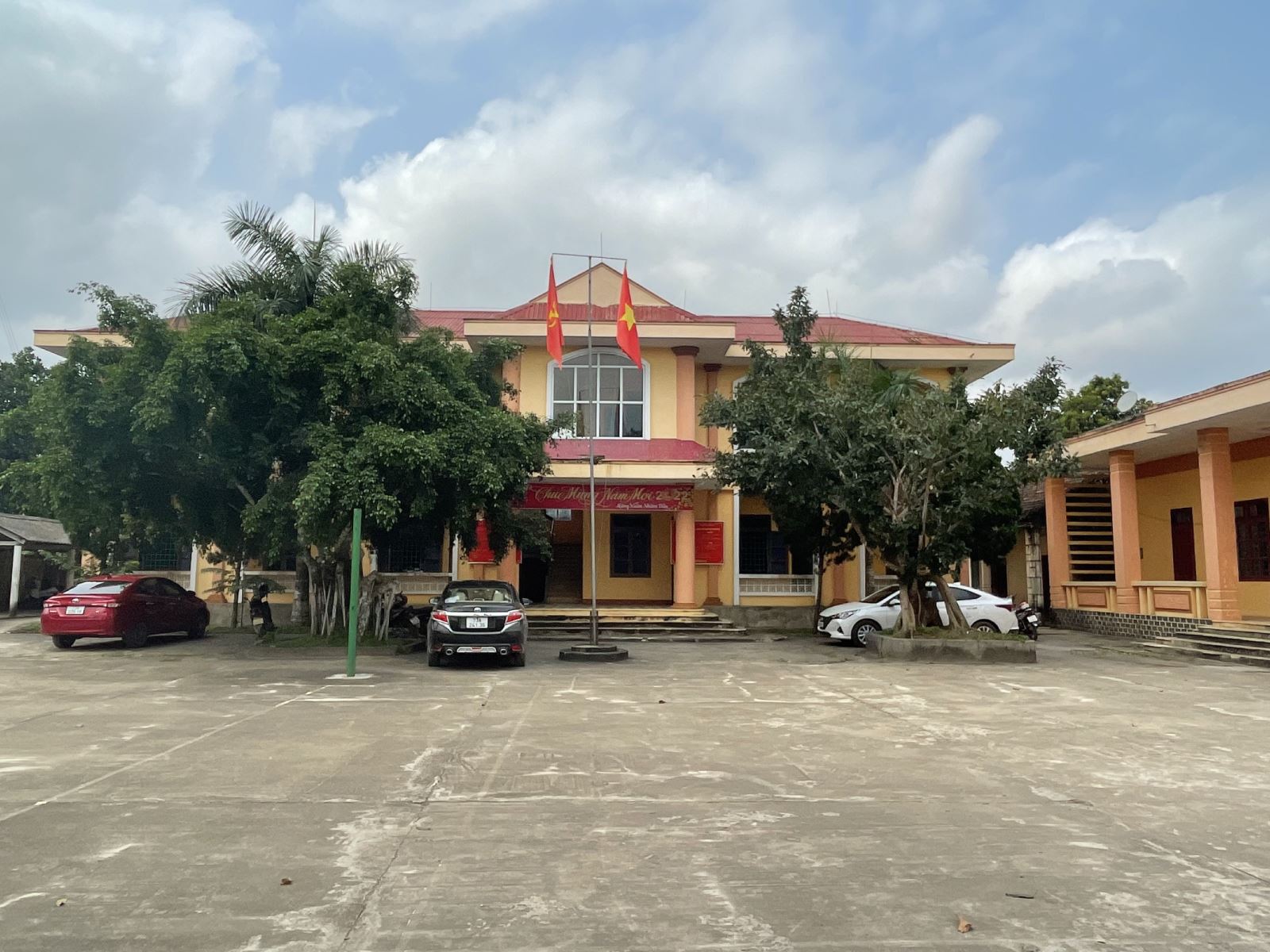 UBND xã Quảng Thạch.