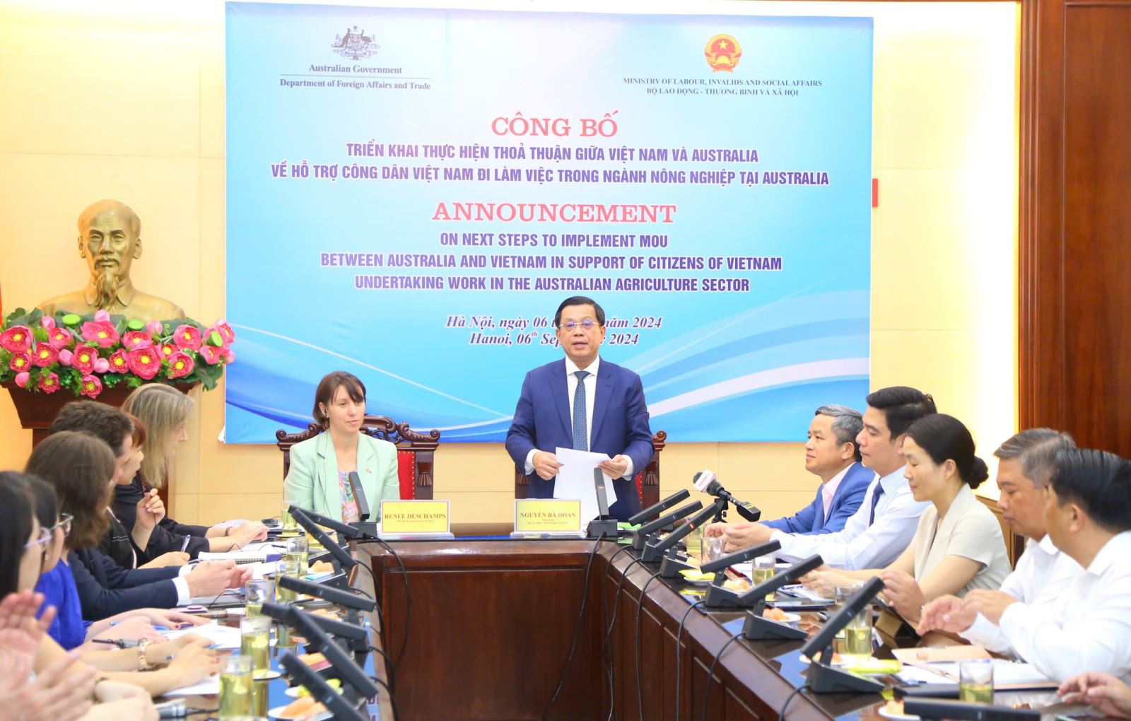 Ngày 06/9/2024, Bộ Lao động - Thương bình và Xã hội (Bộ LĐ-TBXH) và Đại sứ quán Australia tại Việt Nam công bố triển khai thực hiện hỗ trợ công dân Việt Nam đi làm việc trong ngành nông nghiệp tại Australia theo Chương trình Di chuyển lao động giữa Australia và Việt Nam.