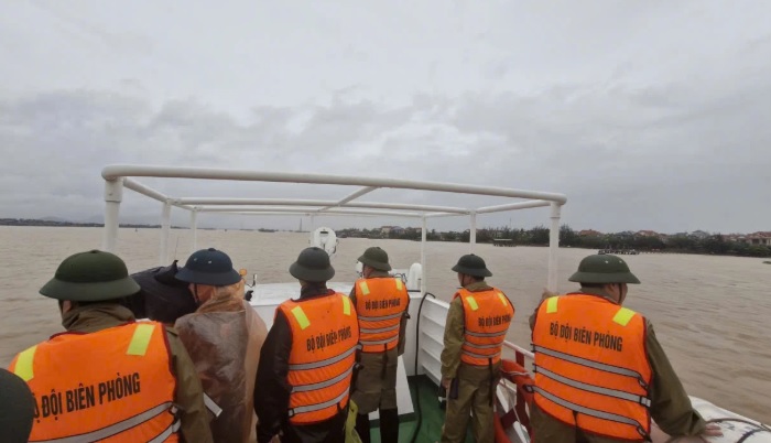 Các lực lượng tăng cường công tác tìm kiếm, cứu hộ cứu nạn nhằm giảm thiểu tổn thất cho người dân