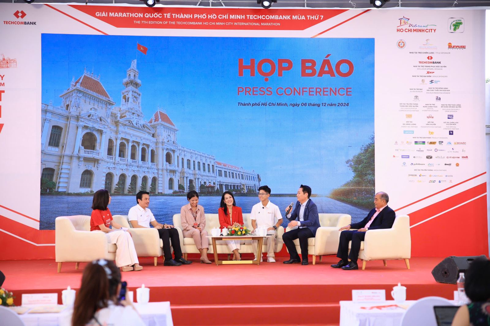 Các đại biểu chia sẻ về Giải Marathon Quốc tế Thành phố Hồ Chí Minh Techcombank Mùa thứ 7